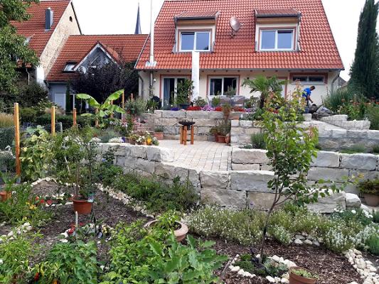 DM & S Garten- und Landschaftsbau KG