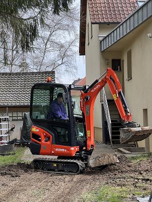 Saar-Kraft-Hydraulik Baumaschinenvermietung Baggerarbeiten Container Garten und Landschaftsbau
