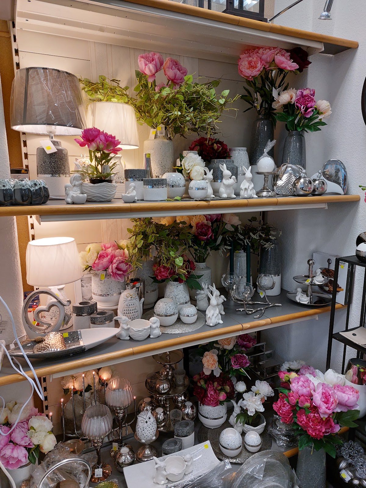 682ee8b05dc1a