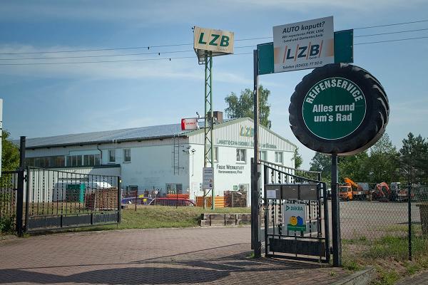 LZB Landtechnisches Zentrum Borna GmbH & Co KG