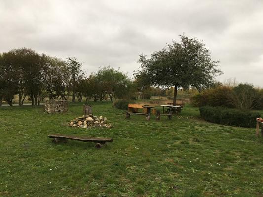 Natur- und Kräutergarten