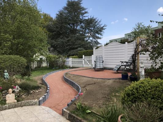 Galabau Andreas Esins