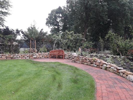 Sommer Gartengestaltung