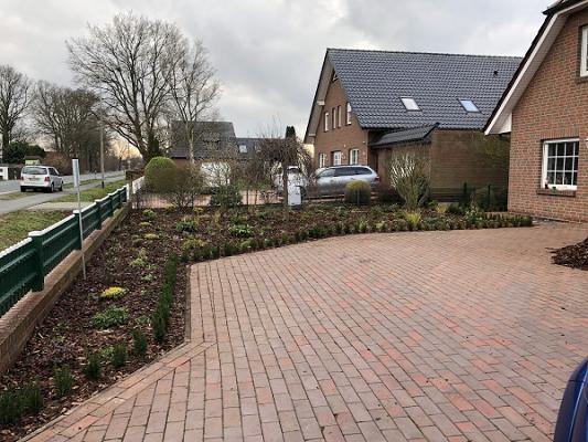 Yannis Eckert Garten und Landschaftsbau Meisterbetrieb