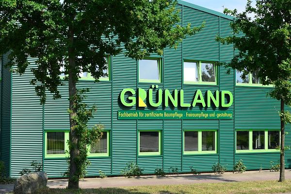 Grünland GmbH & Co. KG