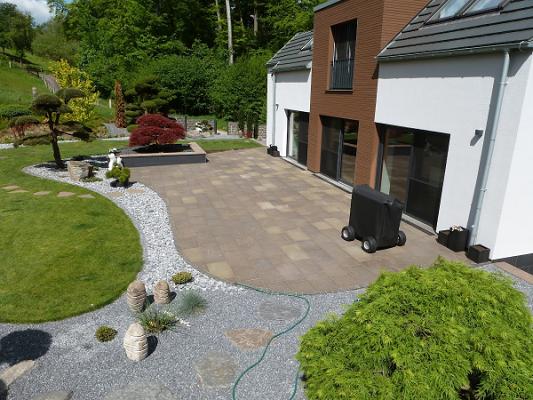 Garten- und Landschaftsbau Weghaus GmbH & Co. KG