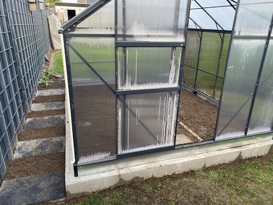 M&J-Garten