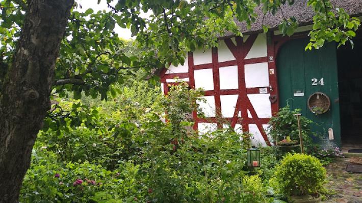 Fachhallenhaus Chalupka (nur Museum, Garten geschlossen)