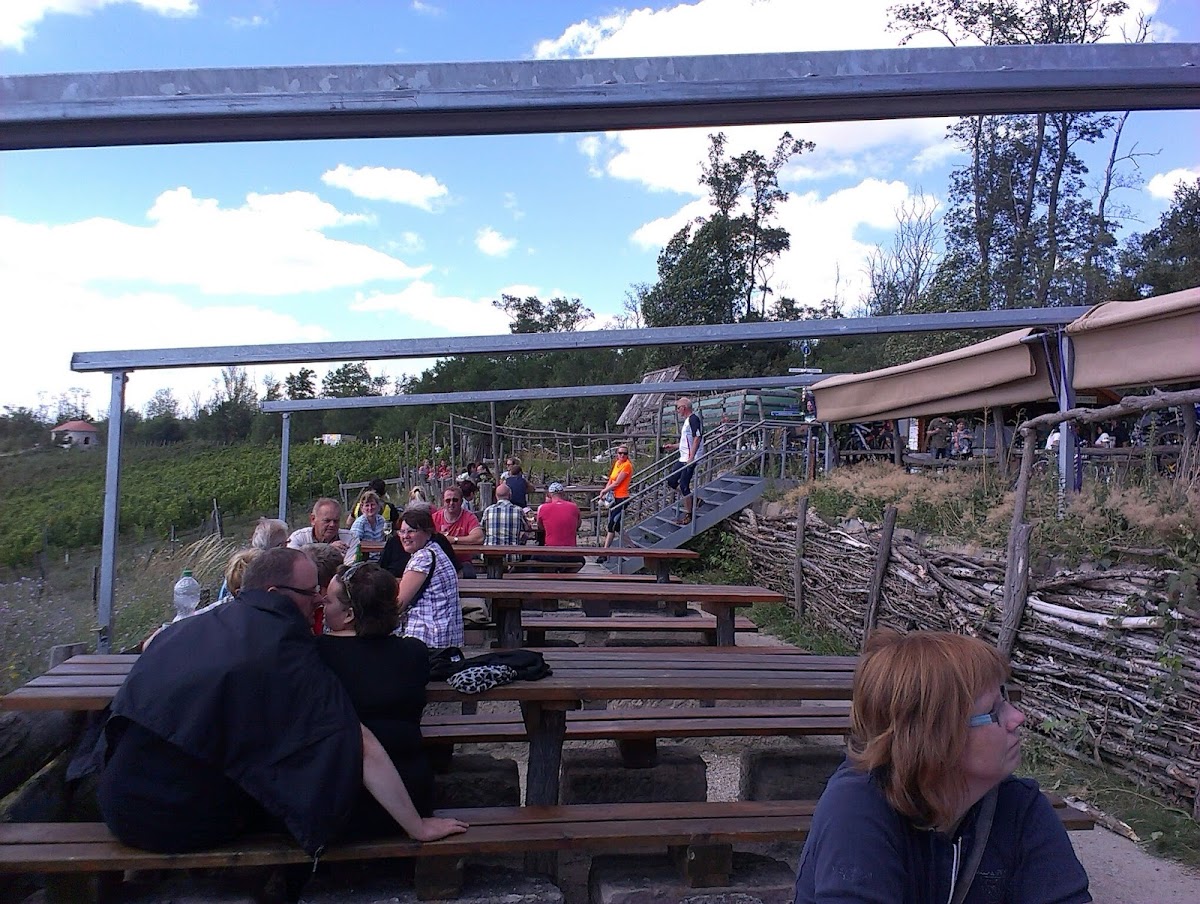 682f592637071