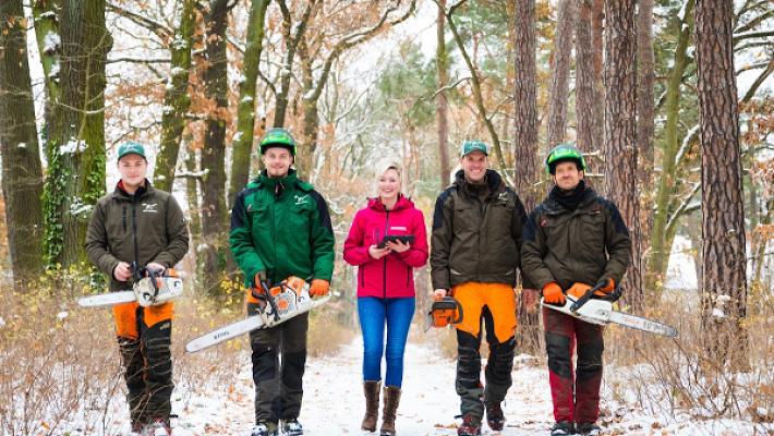 Baum Schmidt GmbH , Fachbetrieb für Baum & Garten