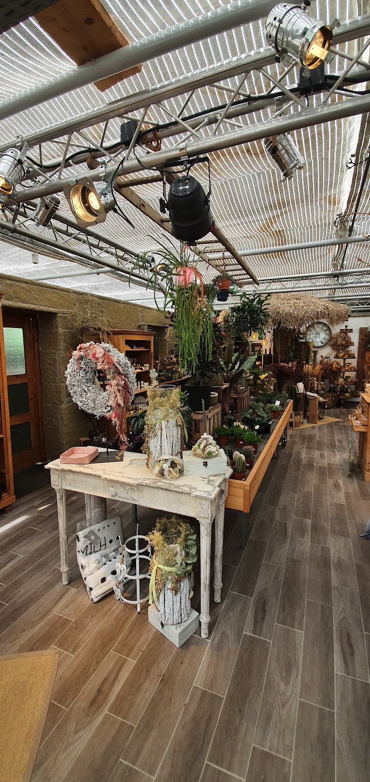 682df31f8a709