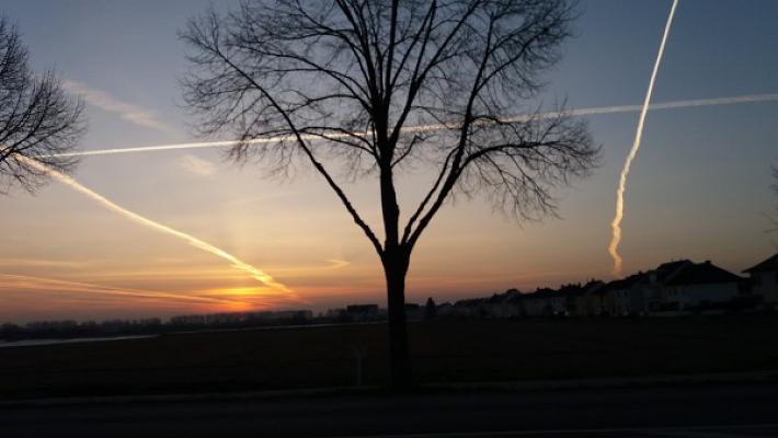 682dfafd68470
