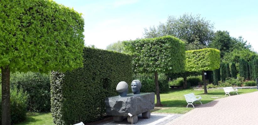 Grünstein - Garten- und Landschaftsbau, Grünflächenpflege, Baumpflege
