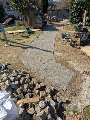 SKY Gartenbau Landschaftspflege Erdarbeiten