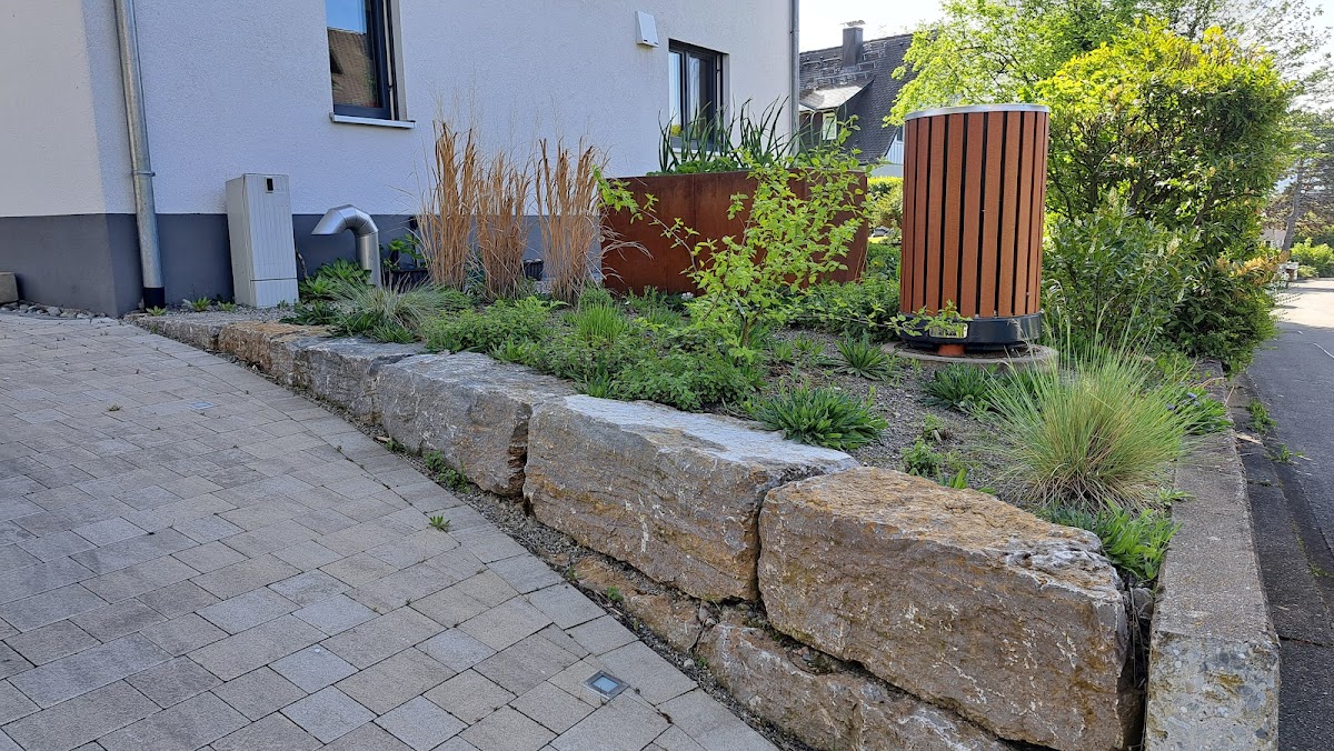 682e096473369