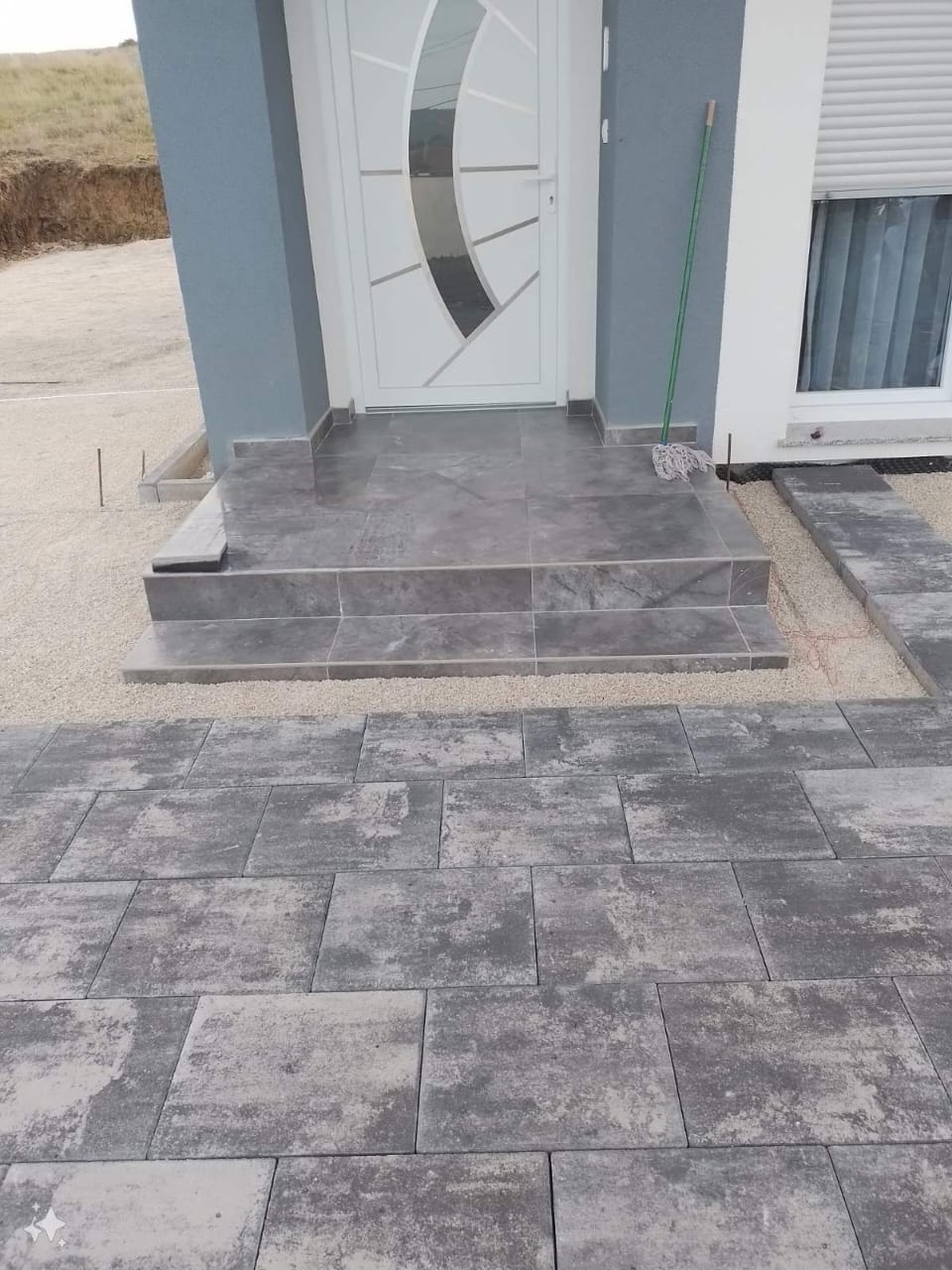 682e127681110
