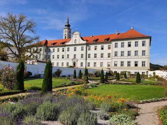 Prälatengarten