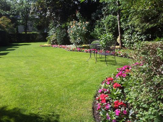Richard Ehrnsperger Gartenpflege | Gartenbau