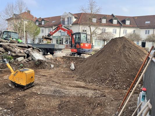 Rothbauer baggerbetrieb&Gartenbau/Baumaschinen Verleih