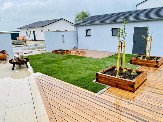 Cosmas Ugochukwu Garten Landschaftsbau