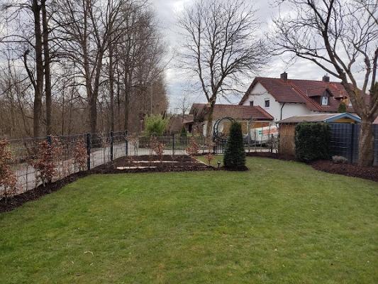 Andreas W. Berchtold GmbH - Genial Grün - Meisterbetrieb Garten- und Landschaftsbau