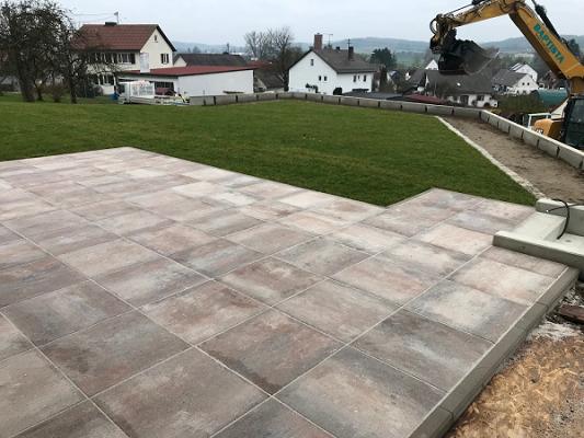 Baptista Gartenbau/Gärtnerische Dienstleistungen