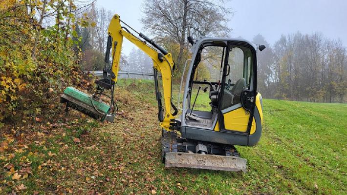 Dienstleistungen & Landschaftspflege Lang