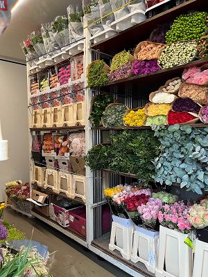 Blumen-Bratfisch Rudolph(Öffnungszeiten auch auf der Homepage bitte beachten)