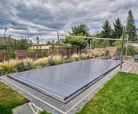 Stork & Störger - Poolbau und Gartendesign