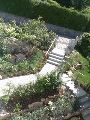 R + E Hiller Garten- und Landschaftsbau GmbH