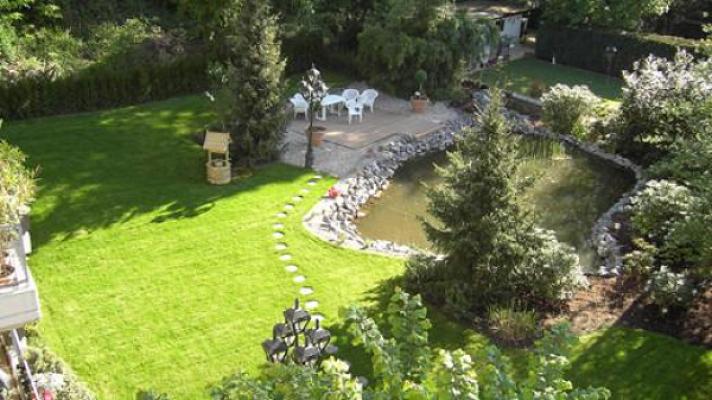 Garten- und Landschaftsbau Bundhund