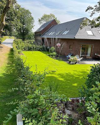 Lucas Baumann Garten und Landschaftsbau