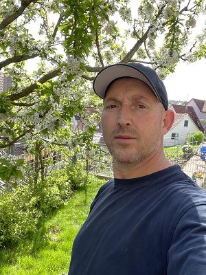 A.Zekolli Haus- und Gartenarbeiten von A -Z