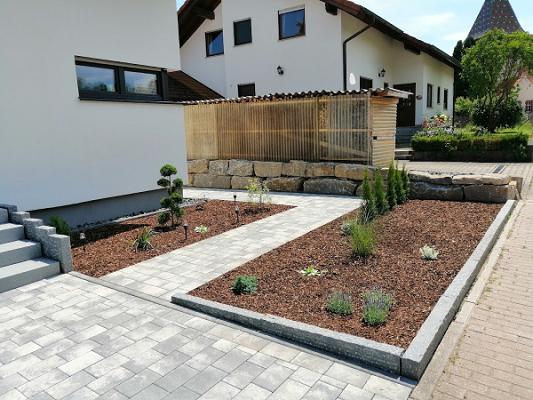 M&M Gartenbau und Erdbau GmbH