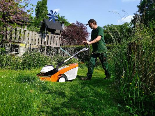 Pit Gartenbau und Landschaftbau