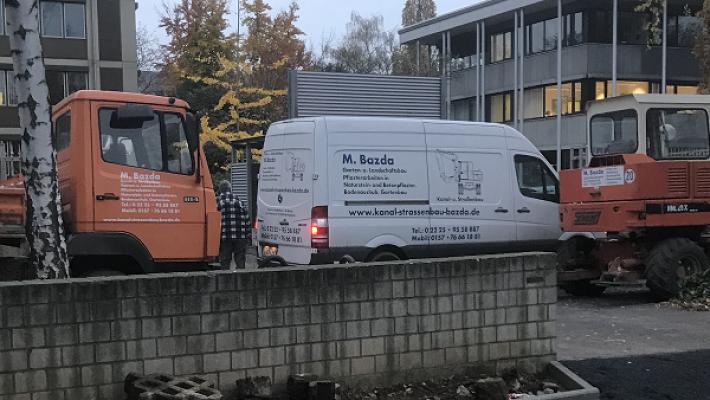 M‘Bazda Kanal - Straßenbau & Gartenbau