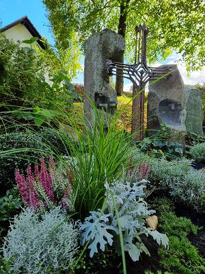 Anke Mommers Grabpflege GedenkeMein