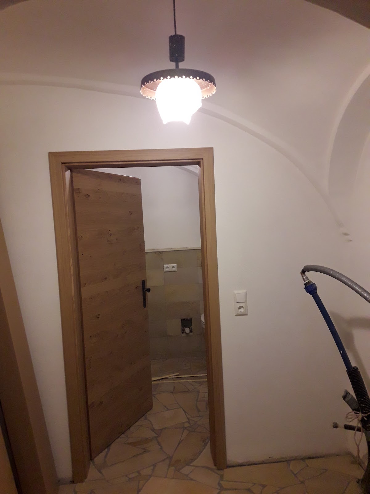 Michael Neubauer - Naturbaustoffe Dienstleistungen